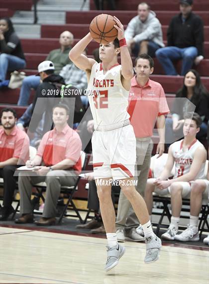 Thumbnail 1 in Mount Si vs. Pebblebrook (Rancho Mirage Holiday Invitational) photogallery.