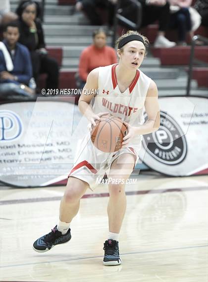 Thumbnail 2 in Mount Si vs. Pebblebrook (Rancho Mirage Holiday Invitational) photogallery.