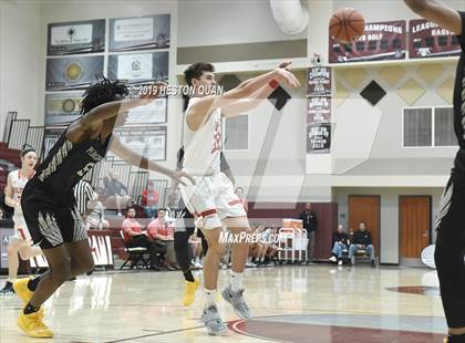 Thumbnail 2 in Mount Si vs. Pebblebrook (Rancho Mirage Holiday Invitational) photogallery.