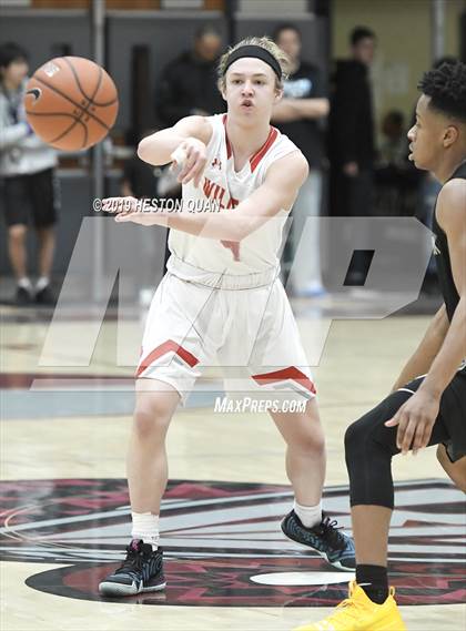Thumbnail 3 in Mount Si vs. Pebblebrook (Rancho Mirage Holiday Invitational) photogallery.
