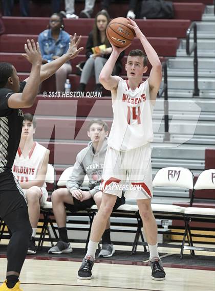 Thumbnail 2 in Mount Si vs. Pebblebrook (Rancho Mirage Holiday Invitational) photogallery.