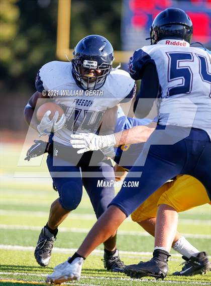Thumbnail 1 in Freedom @ Foothill photogallery.