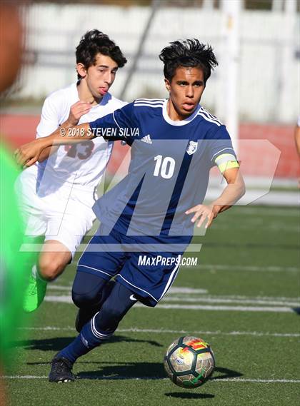 Thumbnail 3 in Harvard-Westlake vs. St. John Bosco (23rd Annual SoCal Soccer Classic) photogallery.