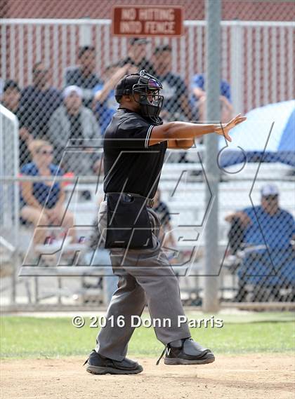 Thumbnail 3 in Arroyo Grande @ San Dimas (CIFSS D3 Playoff) photogallery.