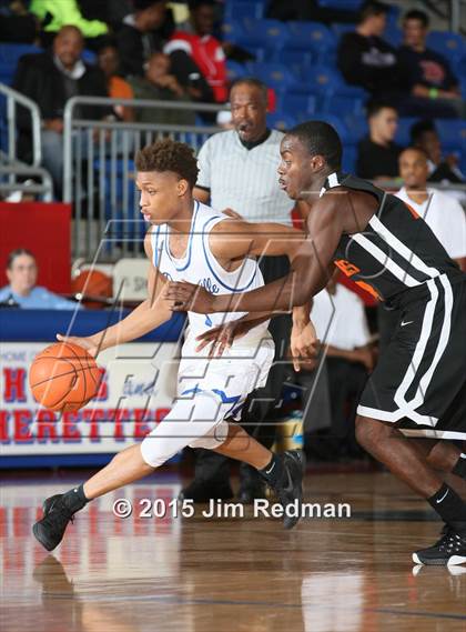 Thumbnail 1 in Duncanville vs. Hall (Thanksgiving Hoopfest) photogallery.