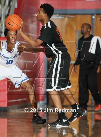 Thumbnail 2 in Duncanville vs. Hall (Thanksgiving Hoopfest) photogallery.