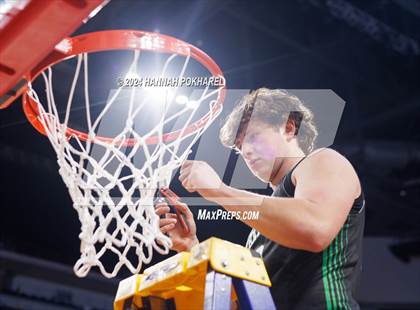 Thumbnail 2 in Skutt Catholic vs. Norris (NSAA Class B Final) photogallery.