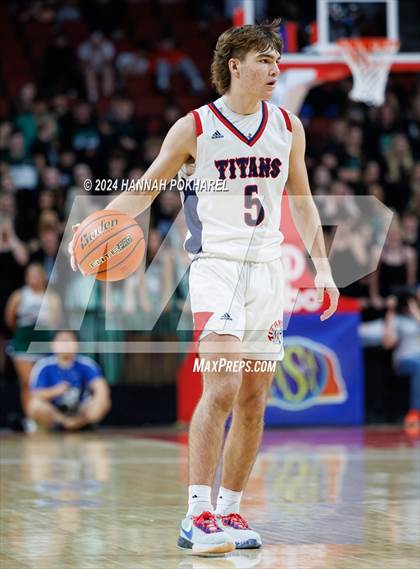 Thumbnail 3 in Skutt Catholic vs. Norris (NSAA Class B Final) photogallery.