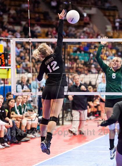 Thumbnail 1 in Valley vs. Bishop Machebeuf (CHSAA 3A Pool 2) photogallery.