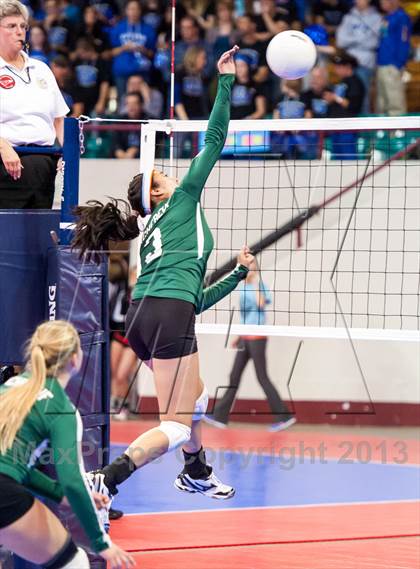 Thumbnail 3 in Valley vs. Bishop Machebeuf (CHSAA 3A Pool 2) photogallery.