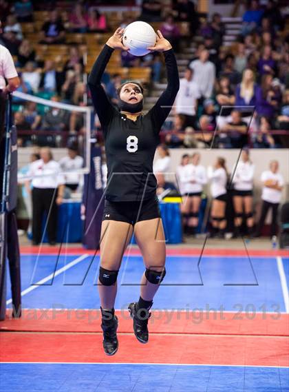 Thumbnail 2 in Valley vs. Bishop Machebeuf (CHSAA 3A Pool 2) photogallery.