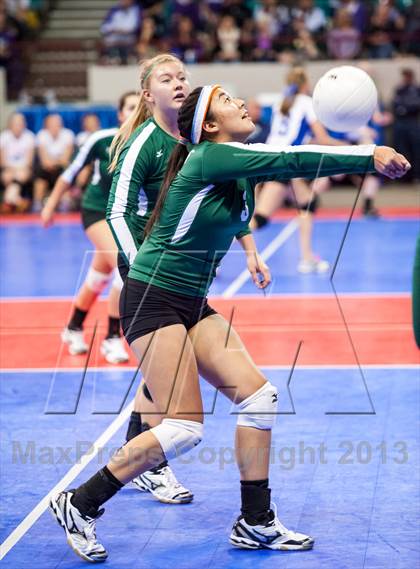 Thumbnail 3 in Valley vs. Bishop Machebeuf (CHSAA 3A Pool 2) photogallery.