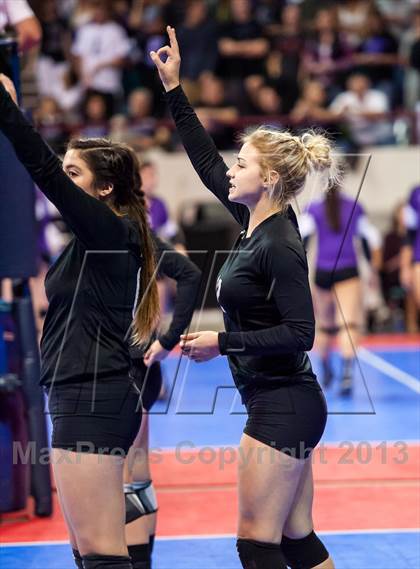 Thumbnail 2 in Valley vs. Bishop Machebeuf (CHSAA 3A Pool 2) photogallery.