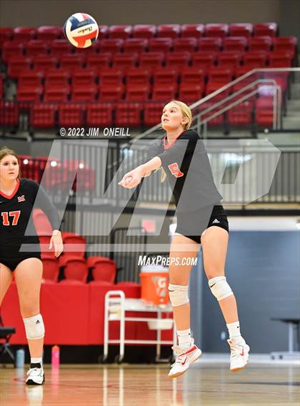 Thumbnail 3 in Marcus @ Coppell  photogallery.
