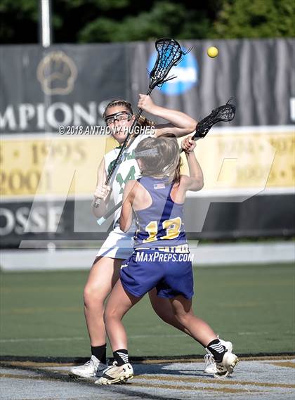 Thumbnail 1 in Carle Place vs Oyster Bay (Section VIII Class D Finals) photogallery.