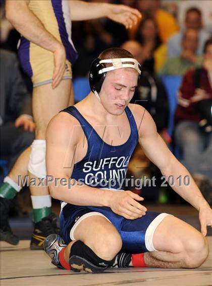 Thumbnail 1 in NYSPHSAA Championships (D1 152 final, D1 215 consolation final) photogallery.