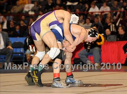 Thumbnail 1 in NYSPHSAA Championships (D1 152 final, D1 215 consolation final) photogallery.