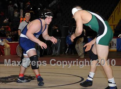 Thumbnail 1 in NYSPHSAA Championships (D1 152 final, D1 215 consolation final) photogallery.