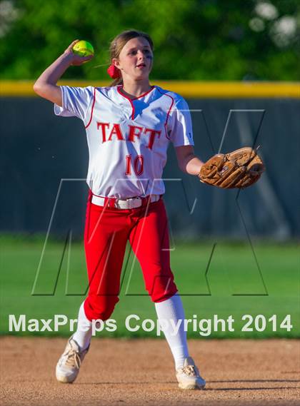 Thumbnail 1 in Warren @ Taft photogallery.