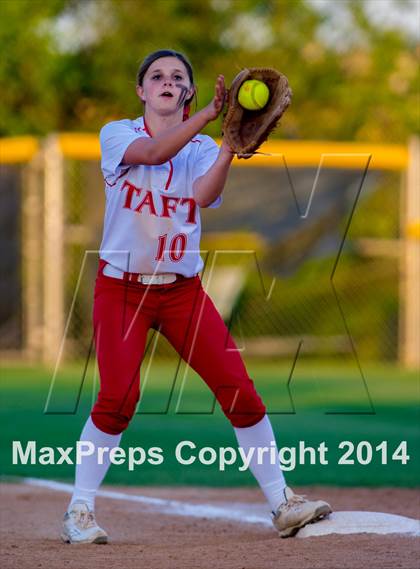 Thumbnail 2 in Warren @ Taft photogallery.