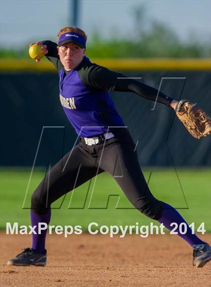 Thumbnail 1 in Warren @ Taft photogallery.