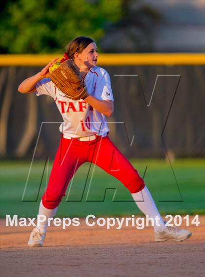 Thumbnail 1 in Warren @ Taft photogallery.