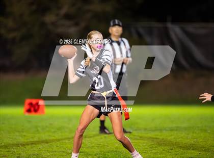 Thumbnail 3 in Pomona @ Lakewood photogallery.