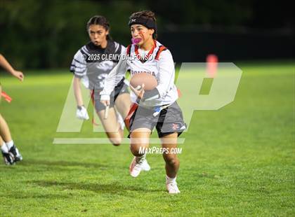 Thumbnail 3 in Pomona @ Lakewood photogallery.