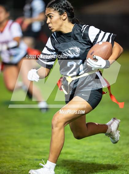 Thumbnail 1 in Pomona @ Lakewood photogallery.