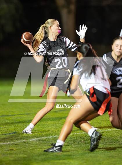 Thumbnail 1 in Pomona @ Lakewood photogallery.