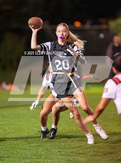 Thumbnail 2 in Pomona @ Lakewood photogallery.