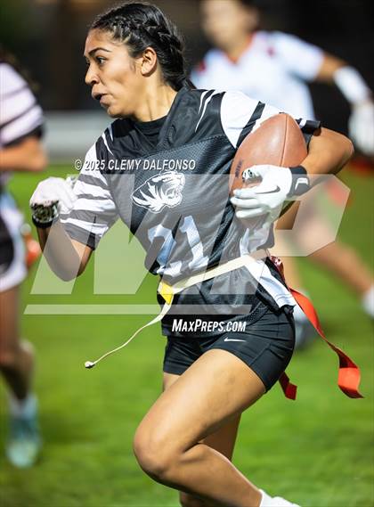 Thumbnail 3 in Pomona @ Lakewood photogallery.