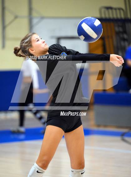 Thumbnail 3 in Seabreeze @ Mainland photogallery.