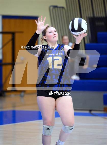 Thumbnail 1 in Seabreeze @ Mainland photogallery.