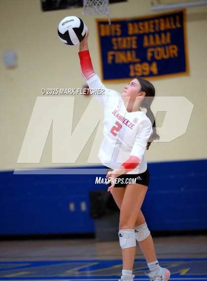 Thumbnail 3 in Seabreeze @ Mainland photogallery.