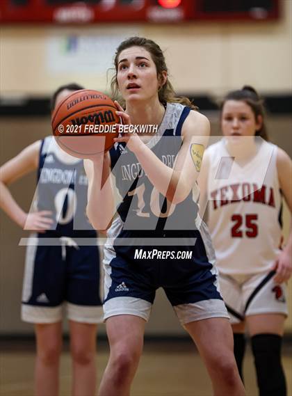 Thumbnail 3 in Texoma Christian vs. Kingdom Prep Academy (TAPPS 2A Area) photogallery.