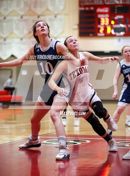 Thumbnail 3 in Texoma Christian vs. Kingdom Prep Academy (TAPPS 2A Area) photogallery.