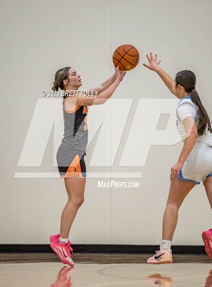 Thumbnail 2 in JV: Beatrice vs Standing Bear photogallery.