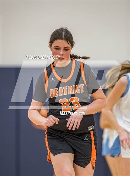 Thumbnail 3 in JV: Beatrice vs Standing Bear photogallery.