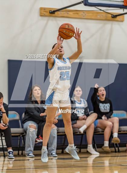 Thumbnail 2 in JV: Beatrice vs Standing Bear photogallery.