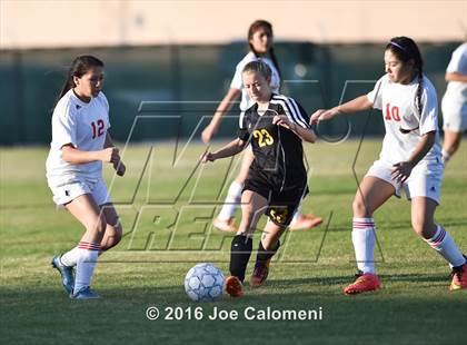 Thumbnail 3 in Lee [Robert E.] vs East Central (BAC West) photogallery.