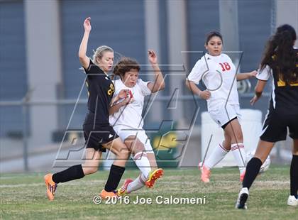 Thumbnail 1 in Lee [Robert E.] vs East Central (BAC West) photogallery.