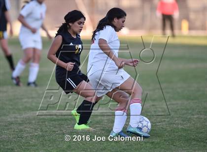 Thumbnail 1 in Lee [Robert E.] vs East Central (BAC West) photogallery.