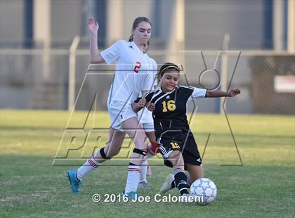 Thumbnail 1 in Lee [Robert E.] vs East Central (BAC West) photogallery.