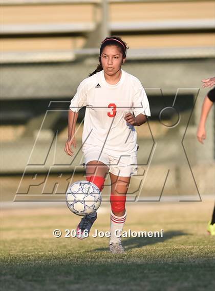 Thumbnail 3 in Lee [Robert E.] vs East Central (BAC West) photogallery.