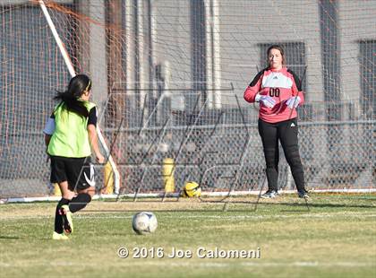 Thumbnail 1 in Lee [Robert E.] vs East Central (BAC West) photogallery.