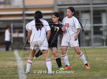 Thumbnail 2 in Lee [Robert E.] vs East Central (BAC West) photogallery.