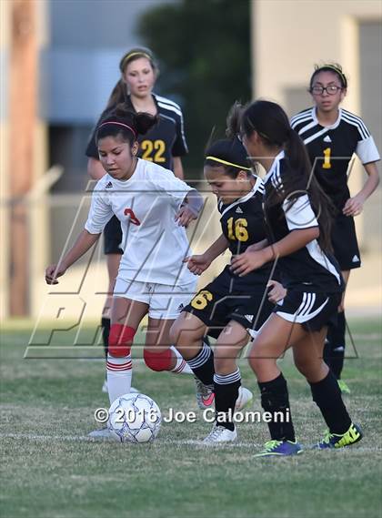 Thumbnail 1 in Lee [Robert E.] vs East Central (BAC West) photogallery.