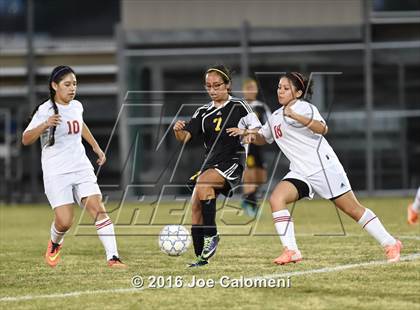 Thumbnail 3 in Lee [Robert E.] vs East Central (BAC West) photogallery.