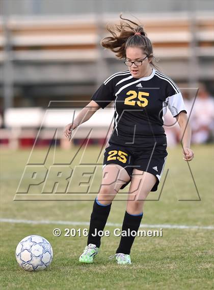 Thumbnail 1 in Lee [Robert E.] vs East Central (BAC West) photogallery.